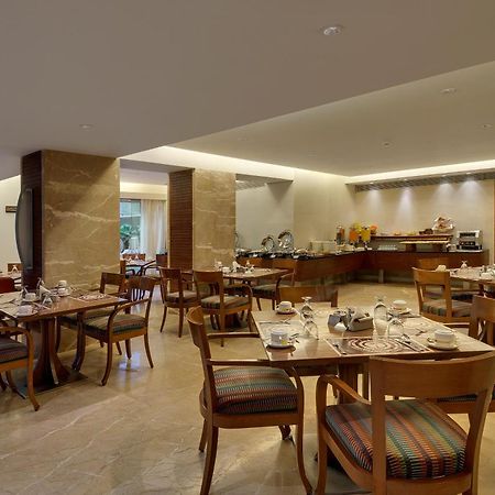 Pride Hotel, Madras Restaurant foto